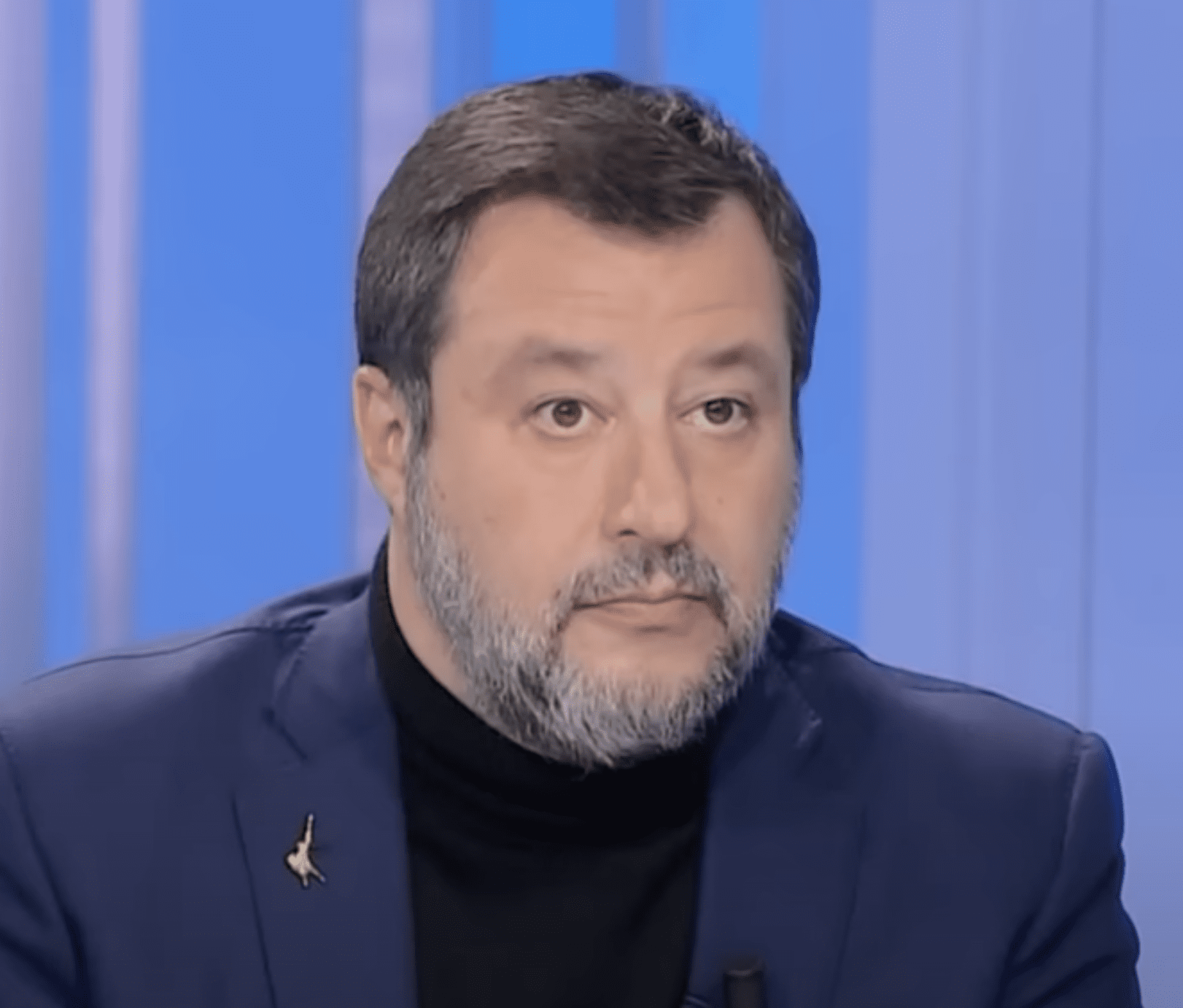 Ponte sullo Stretto: l’ennesima promessa che potrebbe diventare realtà, o forse no, ma chi se ne frega? Ponte sullo Stretto: l’ennesima promessa che potrebbe diventare realtà, o forse no, ma chi se ne frega?