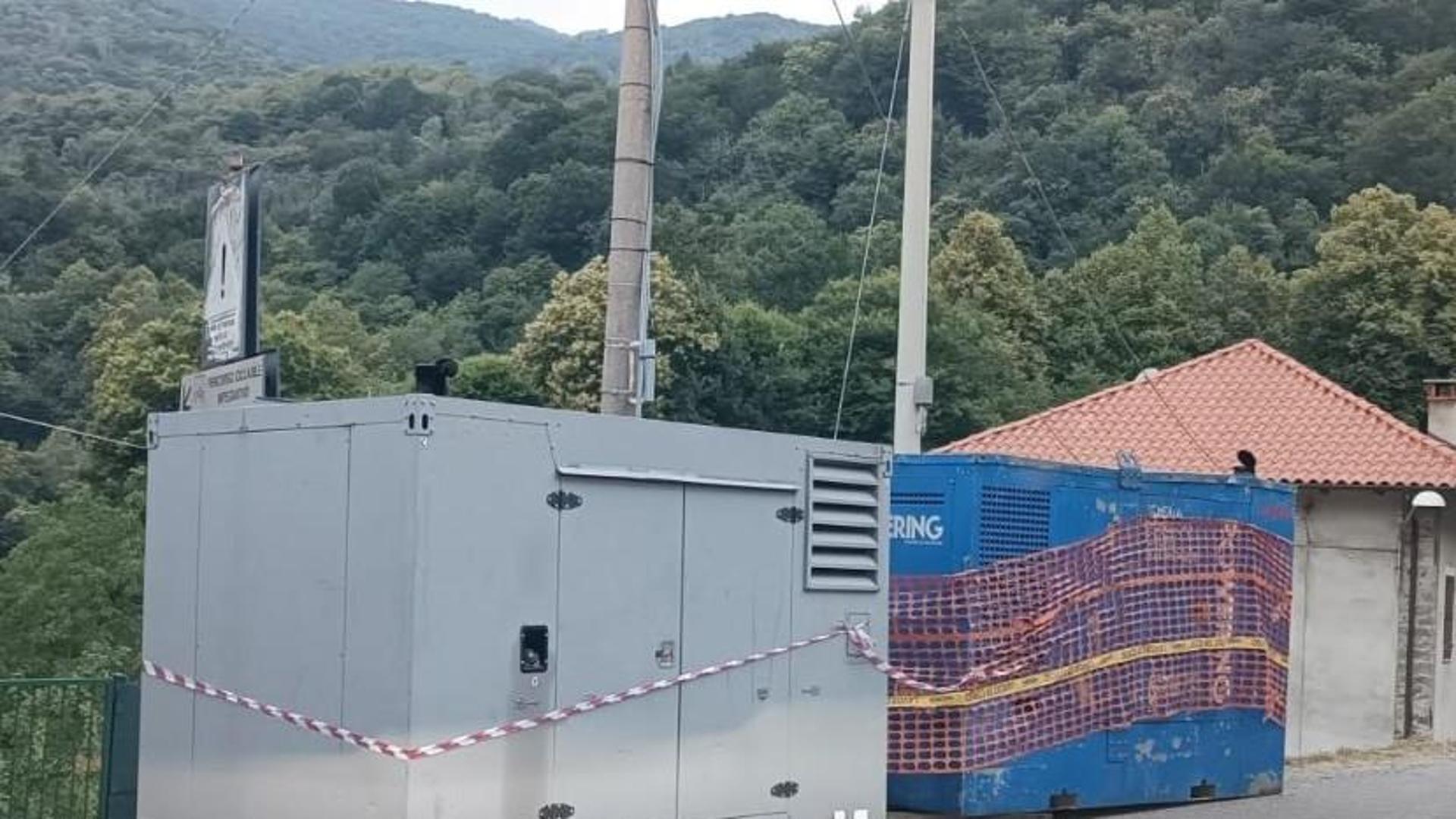 Energia che fa i capricci e Enel che fa finta di niente, a Parone si vive il sogno elettrico a intermittenza